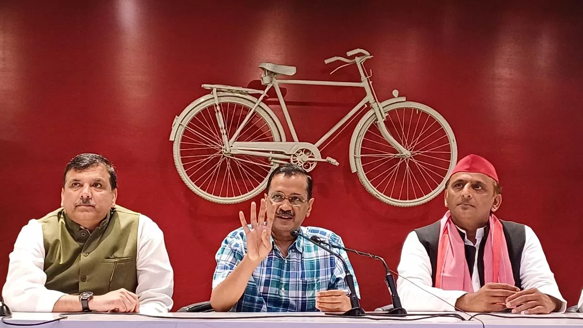 शाह के पीएम बनने की राह में केवल योगी कांटा-केजरीवाल