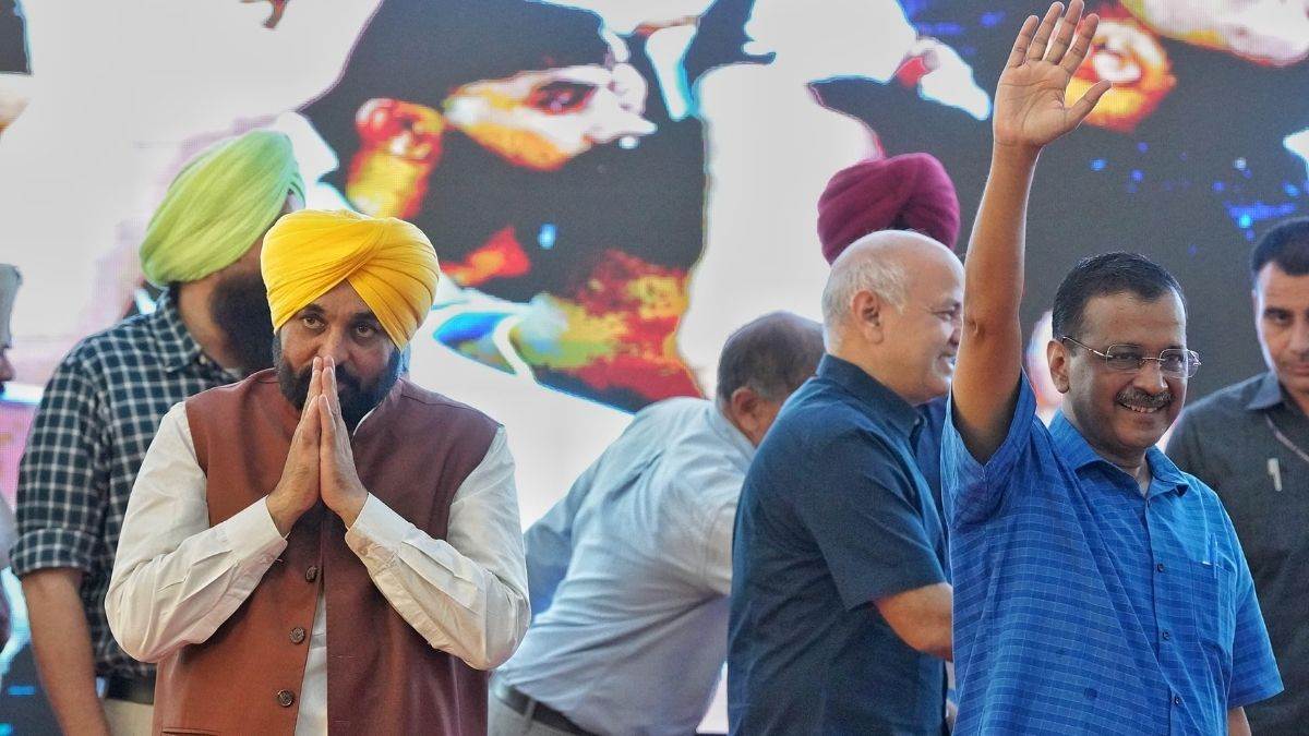 arvind kejriwal bhagwant mann made people take oath become warriors war against drugs