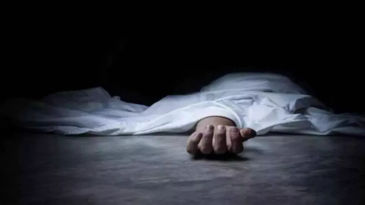 Siwan News: सिवान में प्रॉपर्टी डीलर की हत्या से मची सनसनी, पानी की टंकी से बरामद हुआ शव