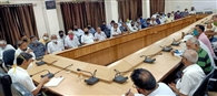 जींद में करियाना दुकानों के सैंपल लेने पर रार, व्यापारियों ने डीसी से मिलकर एसआइटी के गठन की मांग की