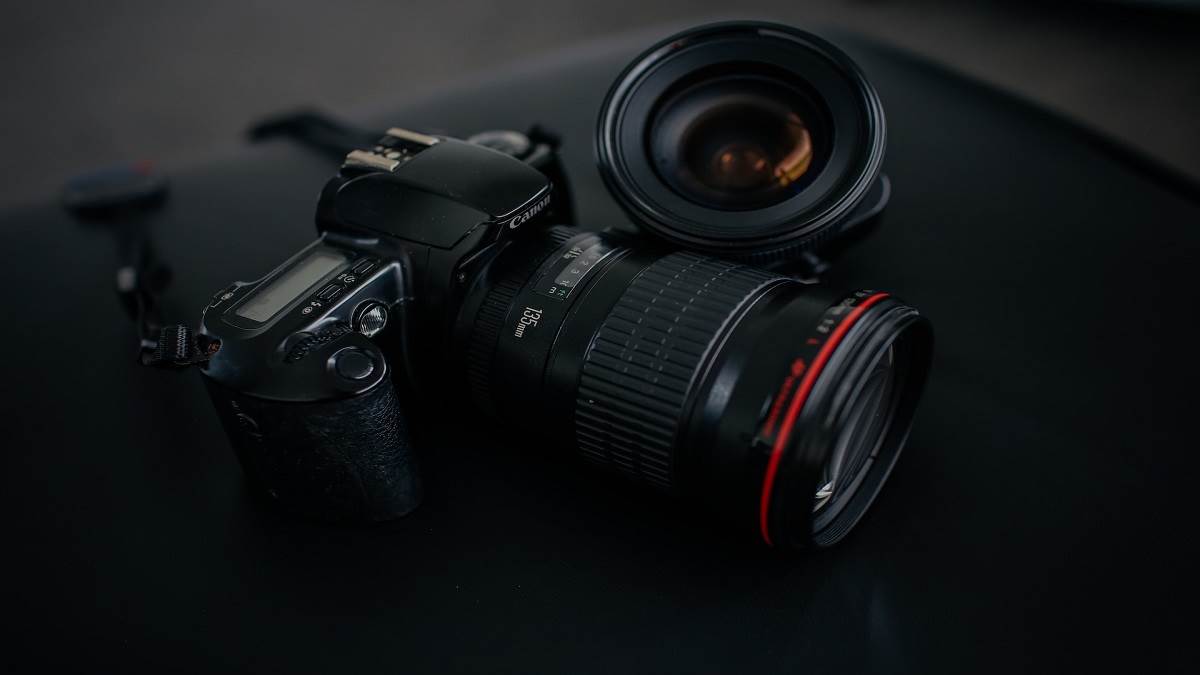 Best DSLR Camera: बनना है फोटोग्राफी का बादशाह? ये कैमरा आपको दुनिया का बेस्ट फोटोग्राफर बनाने का रखते हैं दम