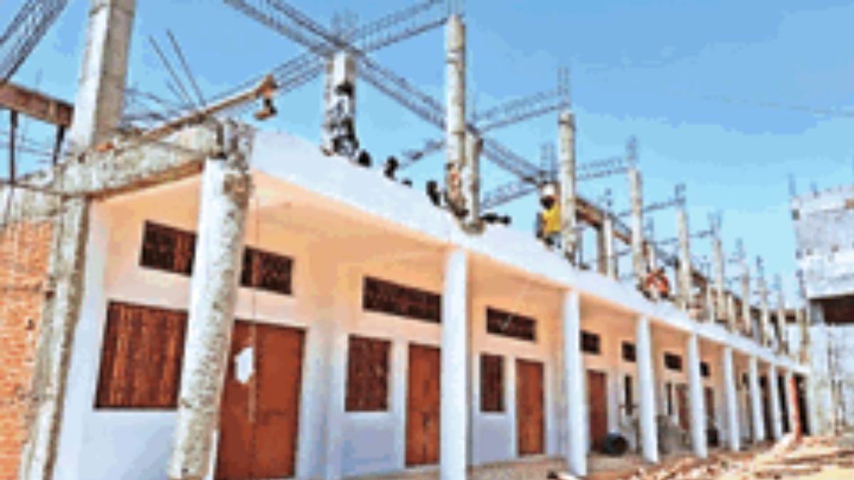 https://www.jagranimages.com/images/newimg/16062023/16_06_2023-doham_school_23442796.jpg