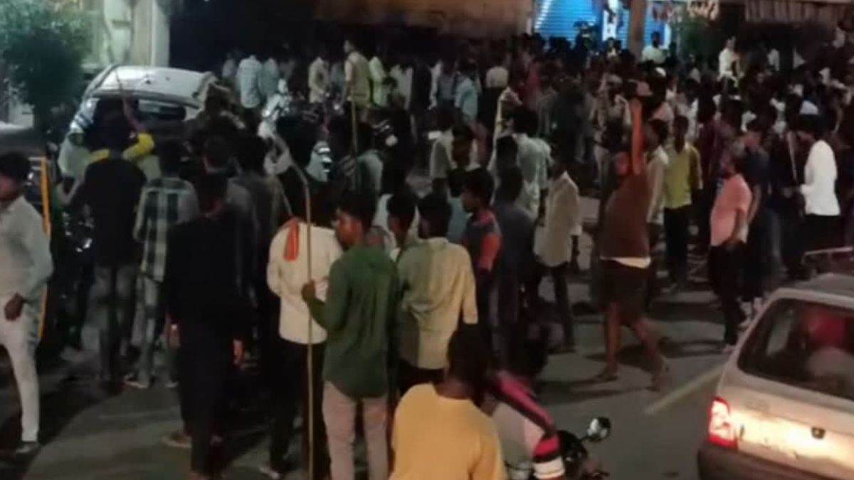 telangana violent clash between two communities in medak people injured in dispute over cow smuggling