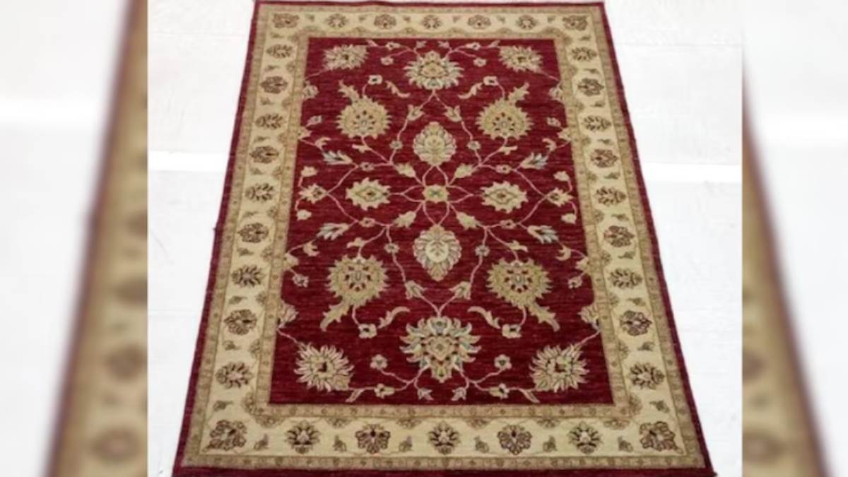 pm modi gifts cypriot president kashmiri carpet silver clutch cultural diplomacy