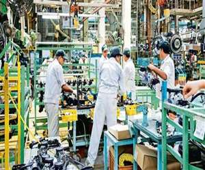 राज्य की नई औद्योगिक नीति से नौकरियों के अवसर बढ़ने की संभावना है। प्रतीकात्मक