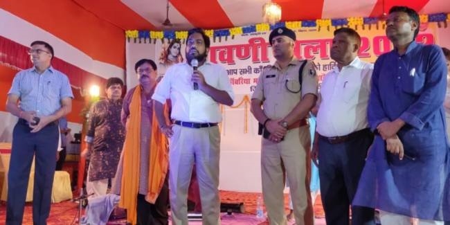 हाजीपुर: बोलबम के जयघोष से गूंजा बाबा गरीबनाथ कांवरिया मार्ग हाजीपुर: बोलबम के जयघोष से गूंजा बाबा गरीबनाथ कांवरिया मार्ग