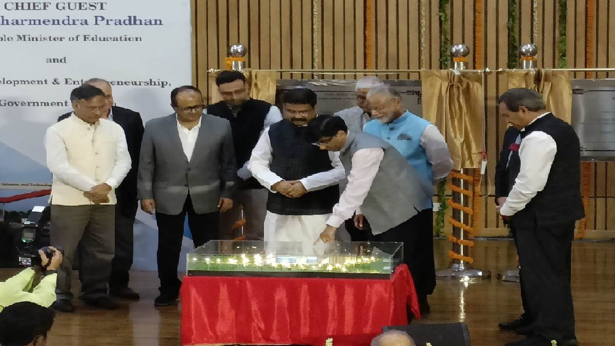 News Article Hero Image