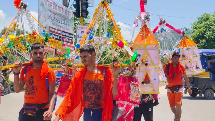 Kanwar Yatra 2022 : कांवड़ यात्रियों के जयकारों से धर्मनगरी गुंजायमान