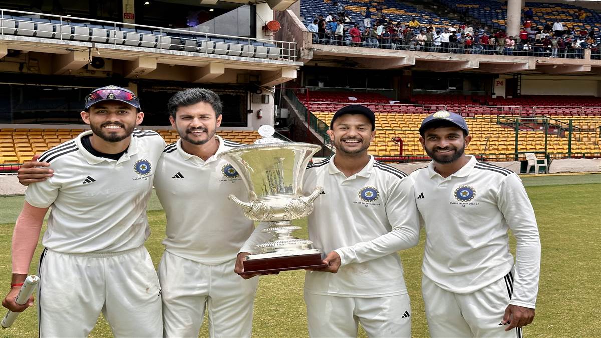पुजारासूर्या और सरफराज मिलकर भी नहीं कर सके कमाल, साउथ जोन ने जमाया