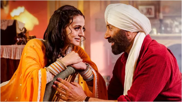 'गदर 2' स्टार्स अमीषा पटेल और सनी देओल, (X Image)
