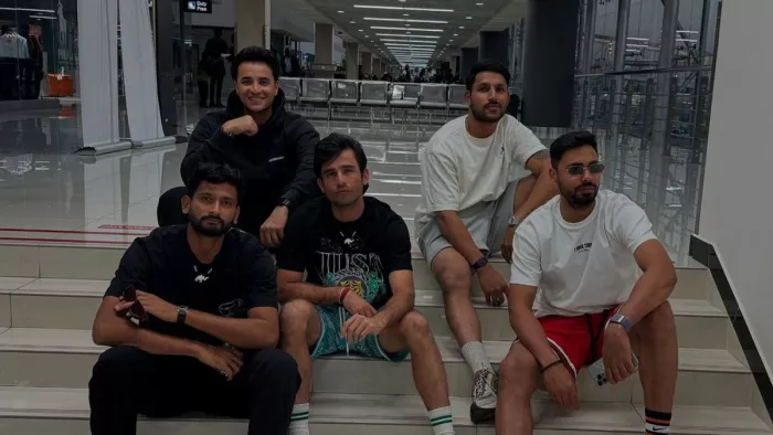 ध्रवु जुरैल ने सरेआम लिए रोहित शर्मा के मजे