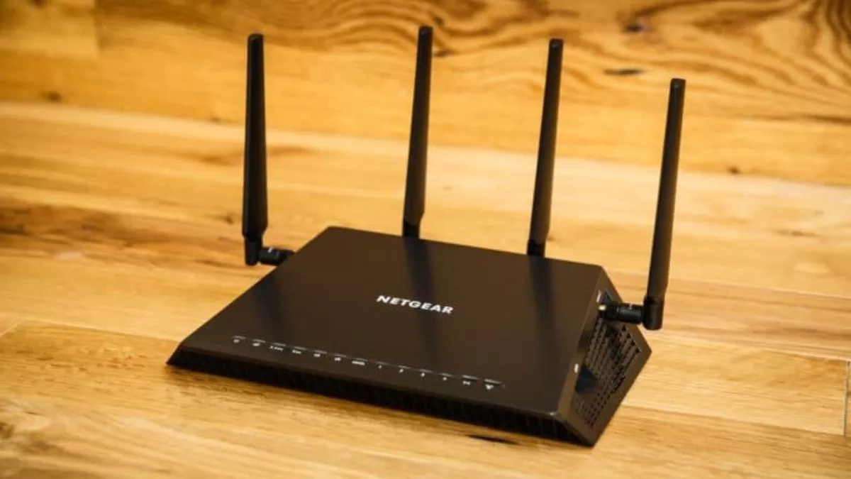 इंटरनेट की सुस्त टेढ़ी-मेढ़ी चाल को एकदम सीधा करेंगे Dual Band Routers! चलेंगे ऐसी तेजी से कि नहीं लेंगे रुकने का नाम