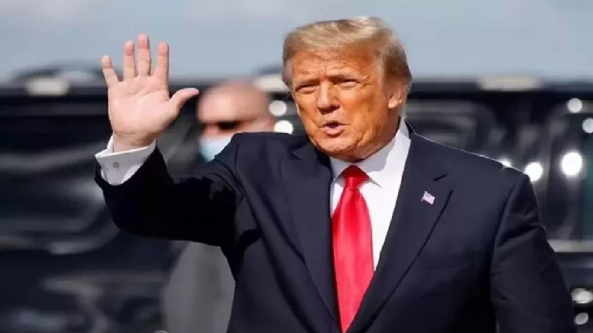 https://www.jagranimages.com/images/newimg/16072024/16_07_2024-trump_23759379_124027206.jpg