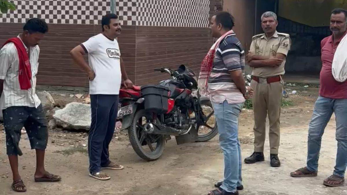 motihari hotel owners father shot dead by oil theft gang
