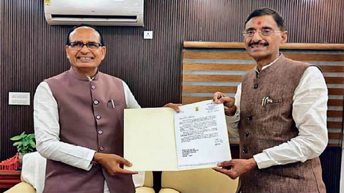 https://www.jagranimages.com/images/newimg/16072025/16_07_2025-shivraj_and_seth_23985590.jpg