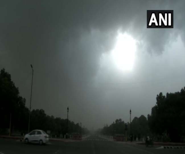 Delhi Weather Today दिल्लीNCR में अगले दो घंटे में होगी बारिश, पढ़ें