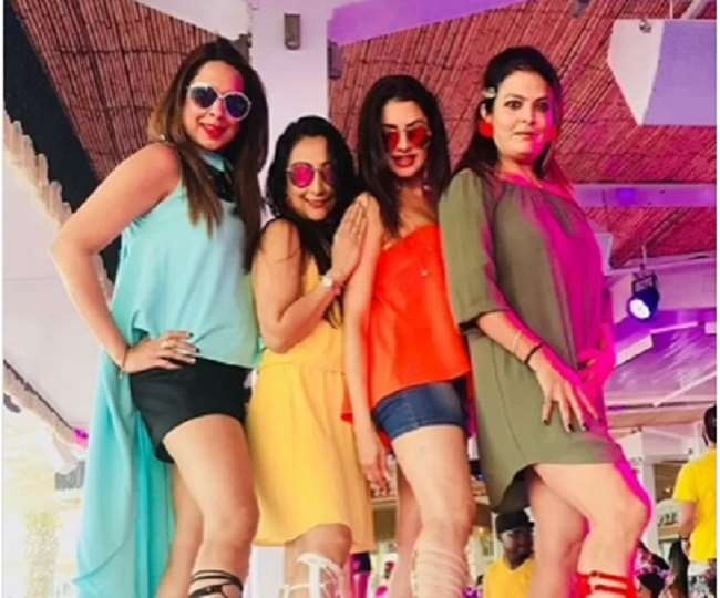 Photo Credit - Bhagyashree Insta Account Photo