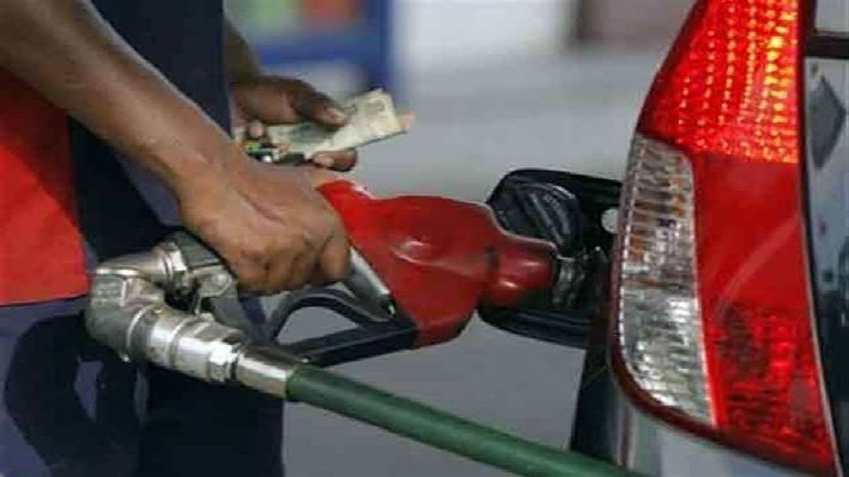 Petrol Diesel Rate Meerut मेरठ में मंगलवार को भी पेट्रोल और डीजल के रेट में कोई बदलाव नहीं हुए।