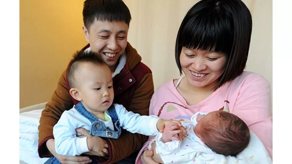 China ने Child Policy में फिर से किया बदलाव, अब गर्भपात नहीं कराने के लिए लोगों को करेगा प्रोत्साहित
