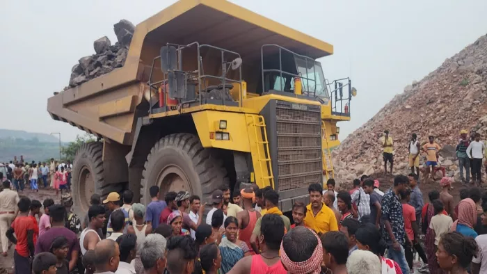 इसी हलपैक की चपेट में आने से दो लोगों की मौत हुई।