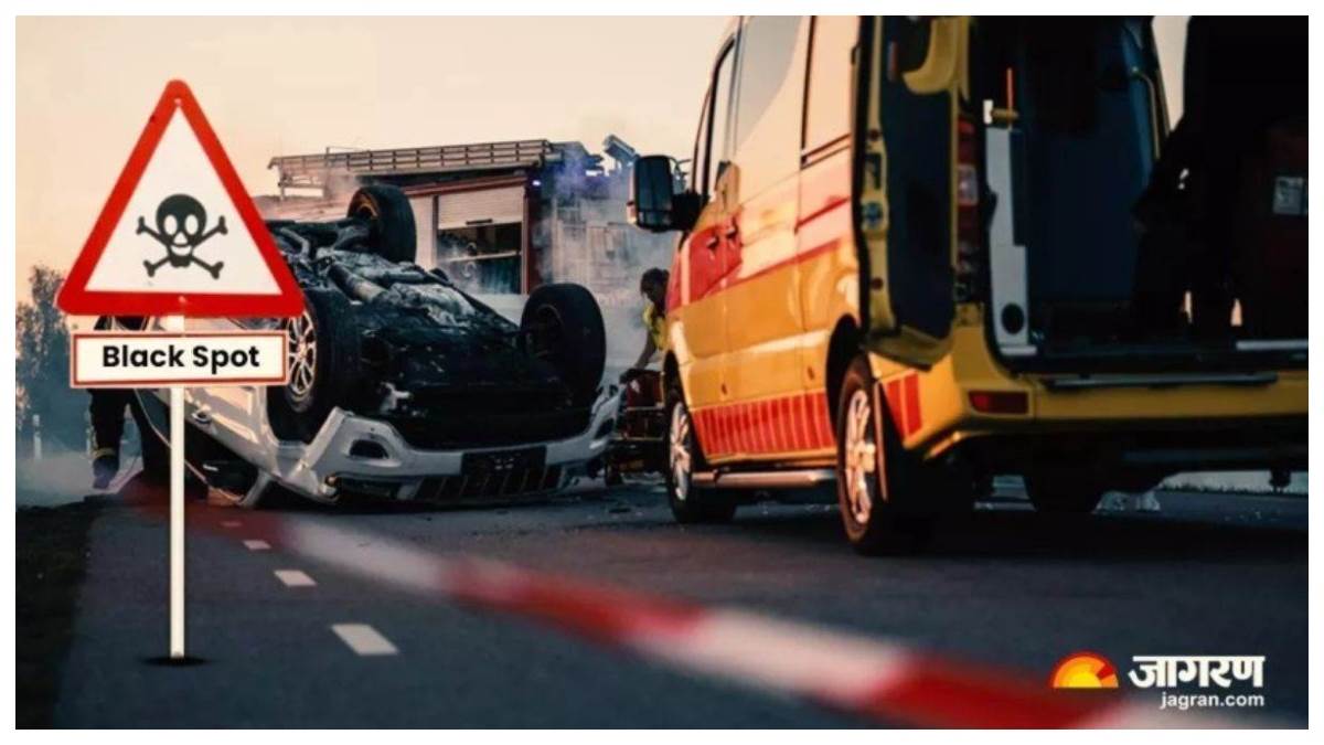 https://www.jagranimages.com/images/newimg/16082023/16_08_2023-accident_in_hyderabad_23502623.jpg