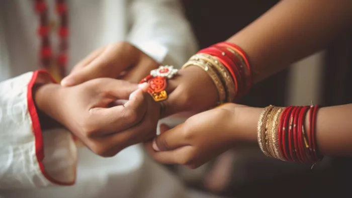 Hariyali Teej 2023: हरियाली तीज के लिए गिफ्ट आइडियाज