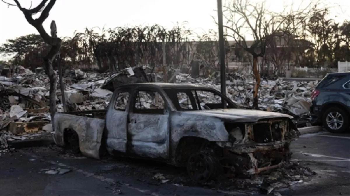 https://www.jagranimages.com/images/newimg/16082023/16_08_2023-hawaii_fires_23502495.jpg