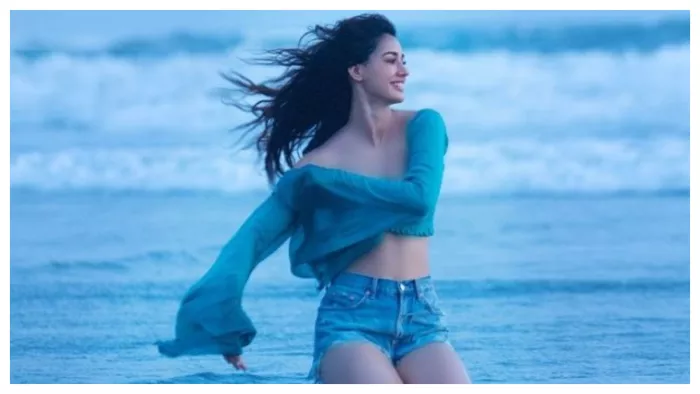 Still Image of Disha Patani from Kyu Karu Fikar Album