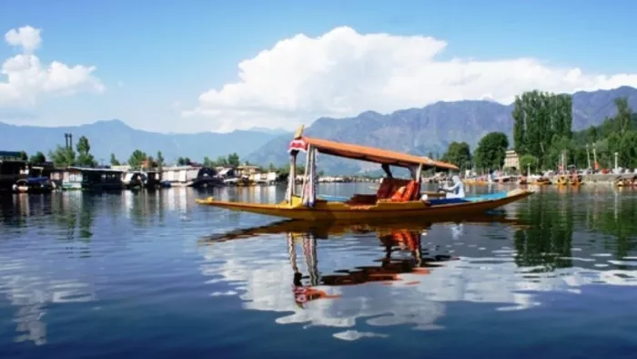 जम्मू-कश्मीर में डल झील पर भी होंगे तैरते मतदान केंद्र (जागरण फोटो)