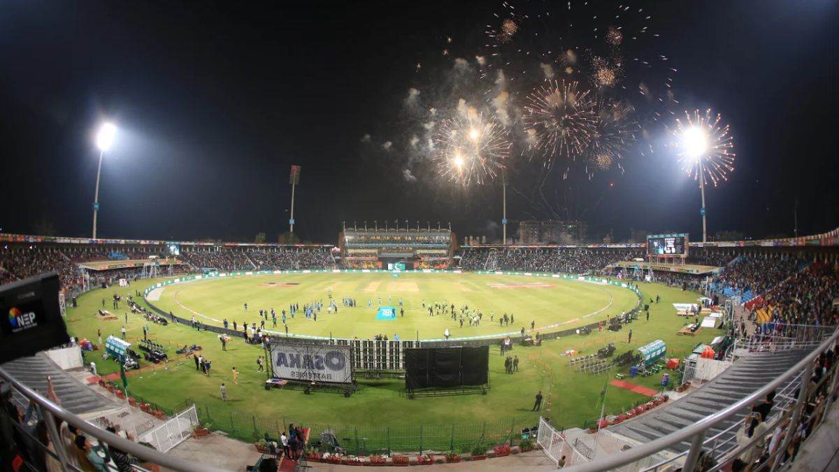https://www.jagranimages.com/images/newimg/16082024/16_08_2024-lahore_stadium_23779607.jpg