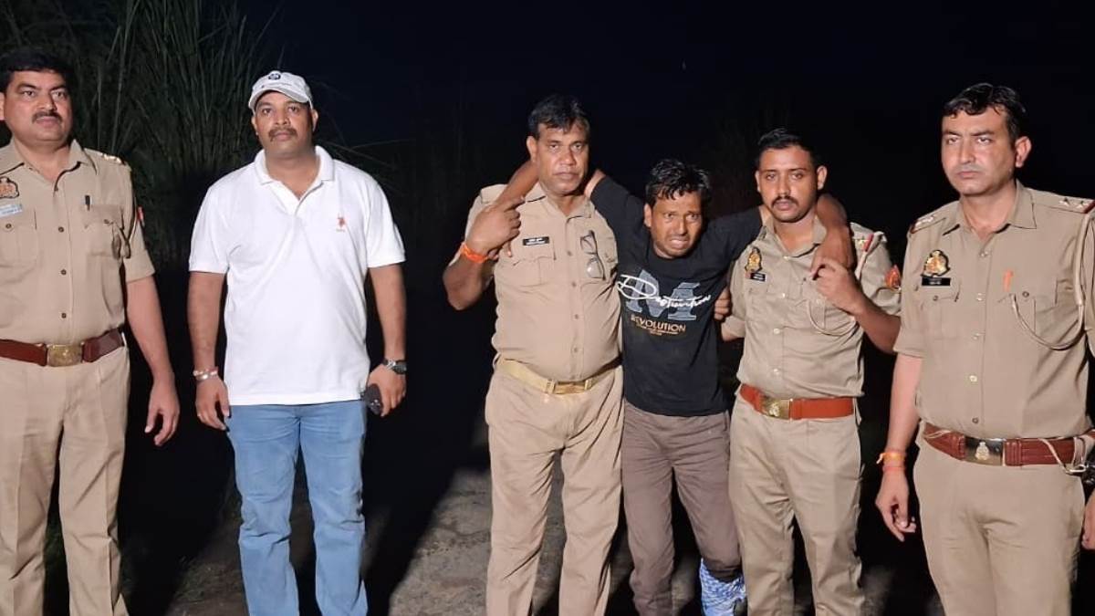 ncr noida police arrests two gangsters after encounter noida news