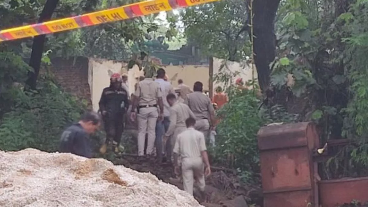 Dargah Tragedy : कमरे में दाखिल होने ही वाली थी तभी भरभरा कर गिर पड़ी दीवार और छत... बाल-बाल बची गीता
