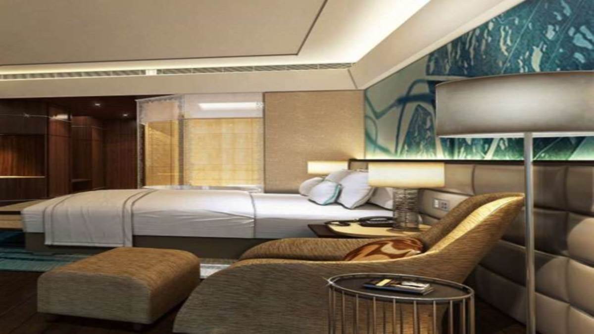 https://www.jagranimages.com/images/newimg/16082025/16_08_2025-five_star_hotel_24015302.jpg