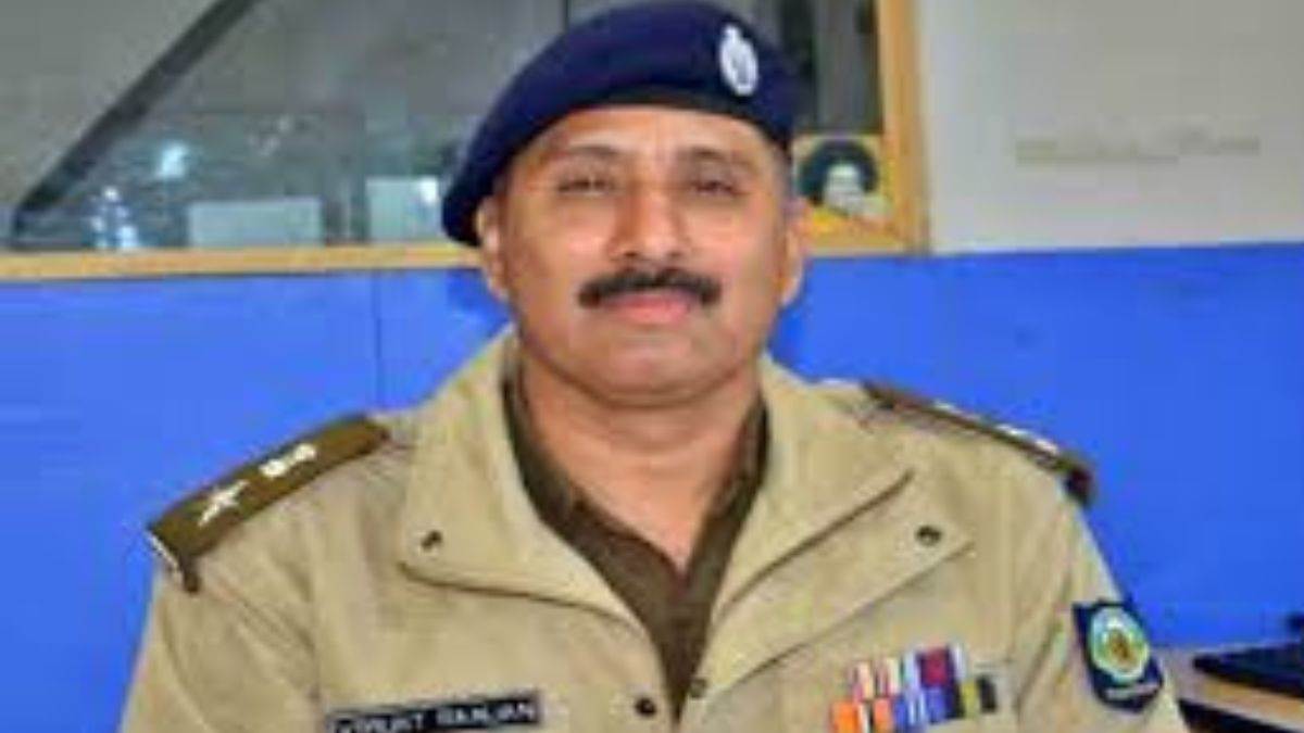 https://www.jagranimages.com/images/newimg/16082025/16_08_2025-ips_vimukt_ranjan_24014707.jpg
