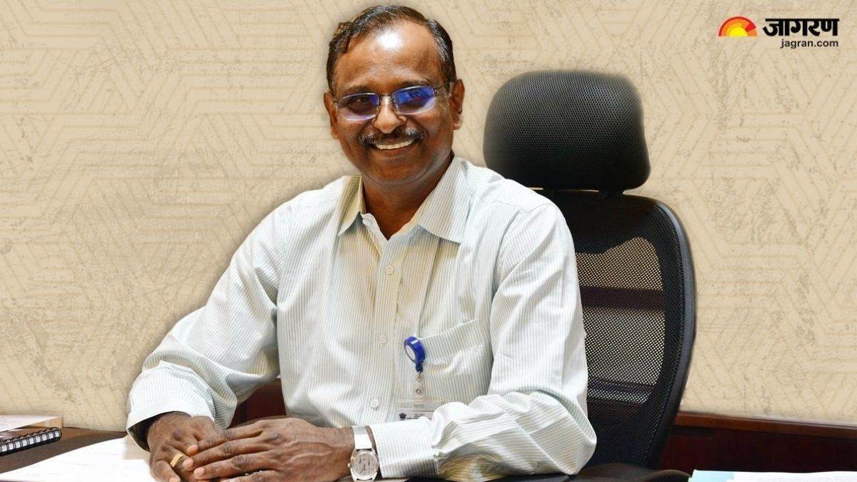 https://www.jagranimages.com/images/newimg/16082025/16_08_2025-isro_chief_24015325.jpg