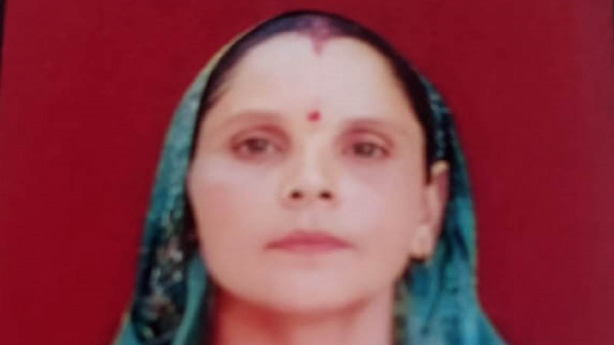 https://www.jagranimages.com/images/newimg/16082025/16_08_2025-lakshmi_r_24014643.jpg