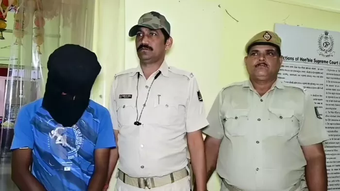डिक्की तोड़ गिरोह का एक सदस्य गिरफ्तार। जागरण फोटो