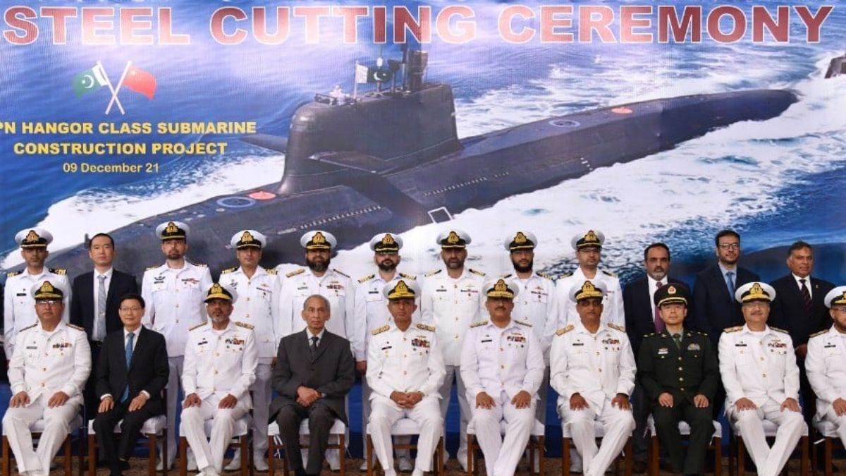https://www.jagranimages.com/images/newimg/16082025/16_08_2025-pakistan_china_relations_24015135.jpg
