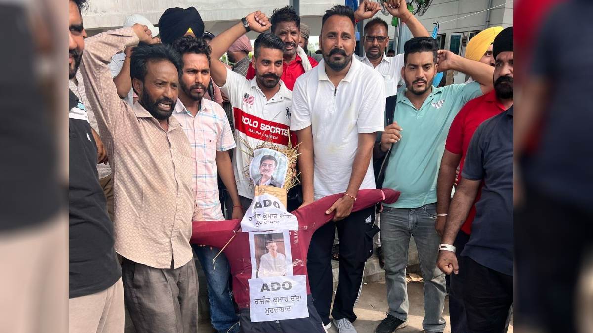 bus service punjab halted due to strike by roadways panbus and prtc employees mann government incurs loss of rs 1 crore daily