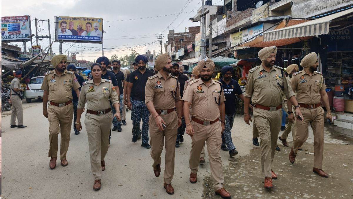 https://www.jagranimages.com/images/newimg/16082025/16_08_2025-punjab_police_44_24015318.jpg