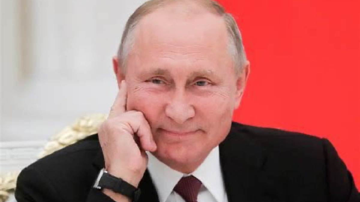 https://www.jagranimages.com/images/newimg/16082025/16_08_2025-putin_24014801.jpg
