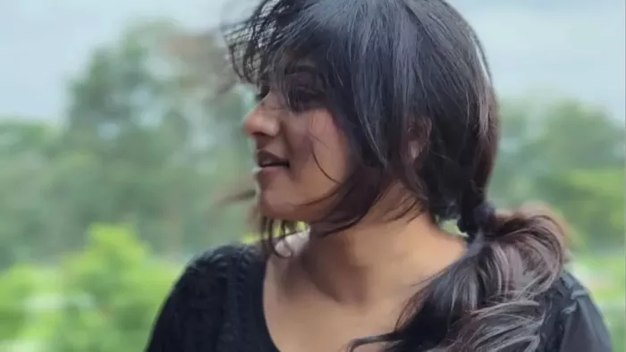 कुली की एक्ट्रेस रचिता राम विलेन की भूमिका में (फोटो-इंस्टाग्राम)