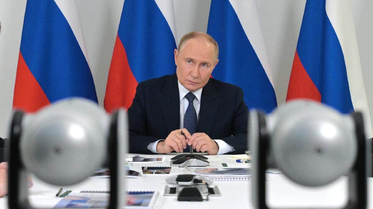 https://www.jagranimages.com/images/newimg/16082025/16_08_2025-russia_president_putin_24014488.jpg