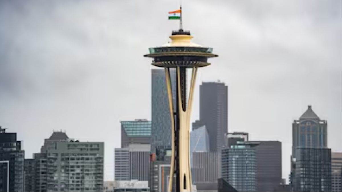 https://www.jagranimages.com/images/newimg/16082025/16_08_2025-tricolor_in_america_24015304.jpg