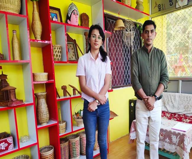 Chief Minister Trivendra Singh Rawat Daughter Kriti Rawat Appreciated Craft Of Buget And Ringal