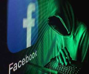 फेसबुक पर बारकोड के जरिए साइबर अपराधियों ने युवती के खाते से उड़ाए 1.81 लाख। जागरण