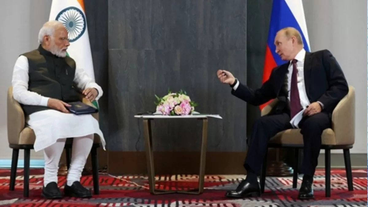 प्रधानमंत्री नरेन्‍द्र मोदी ने शुक्रवार को रूसी राष्ट्रपति व्लादिमीर पुतिन के साथ बैठक की।