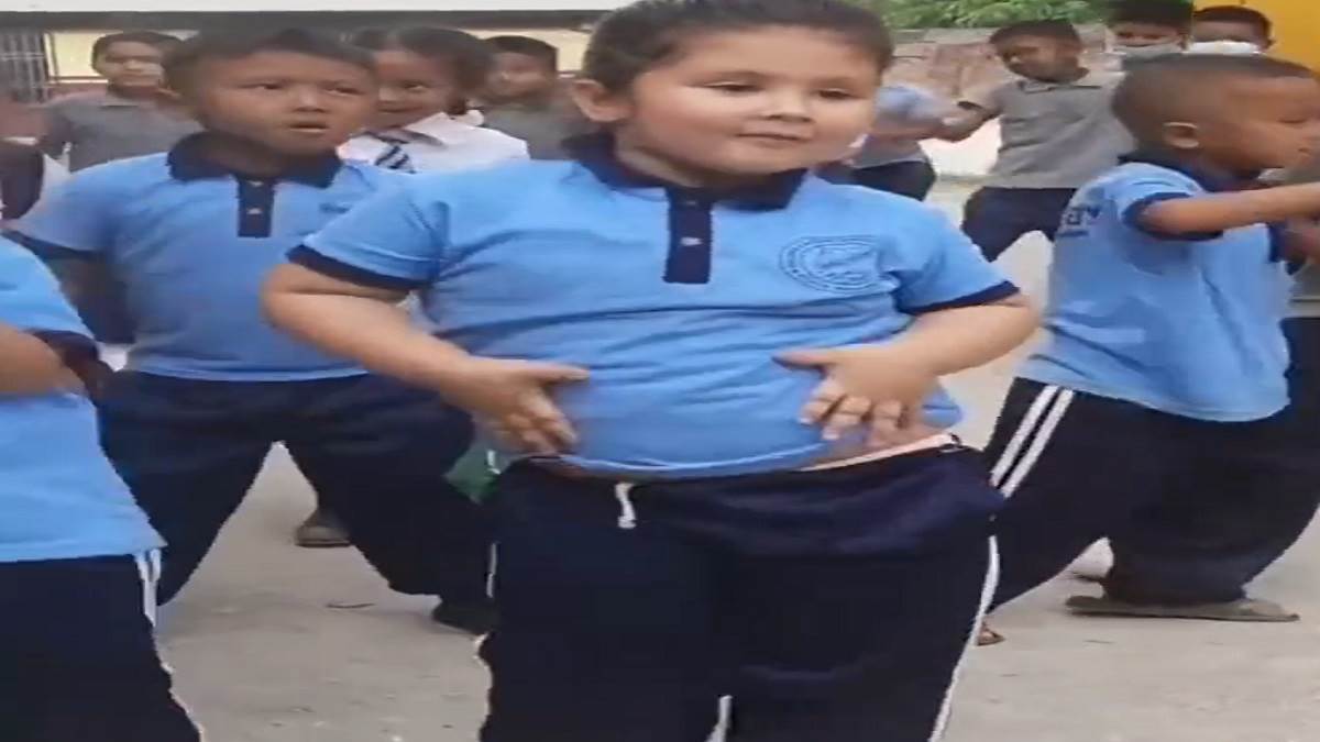 Viral Video 'सामीसामी' गाने पर छोटी लड़की के ठुमकों ने रश्मिका मंदाना