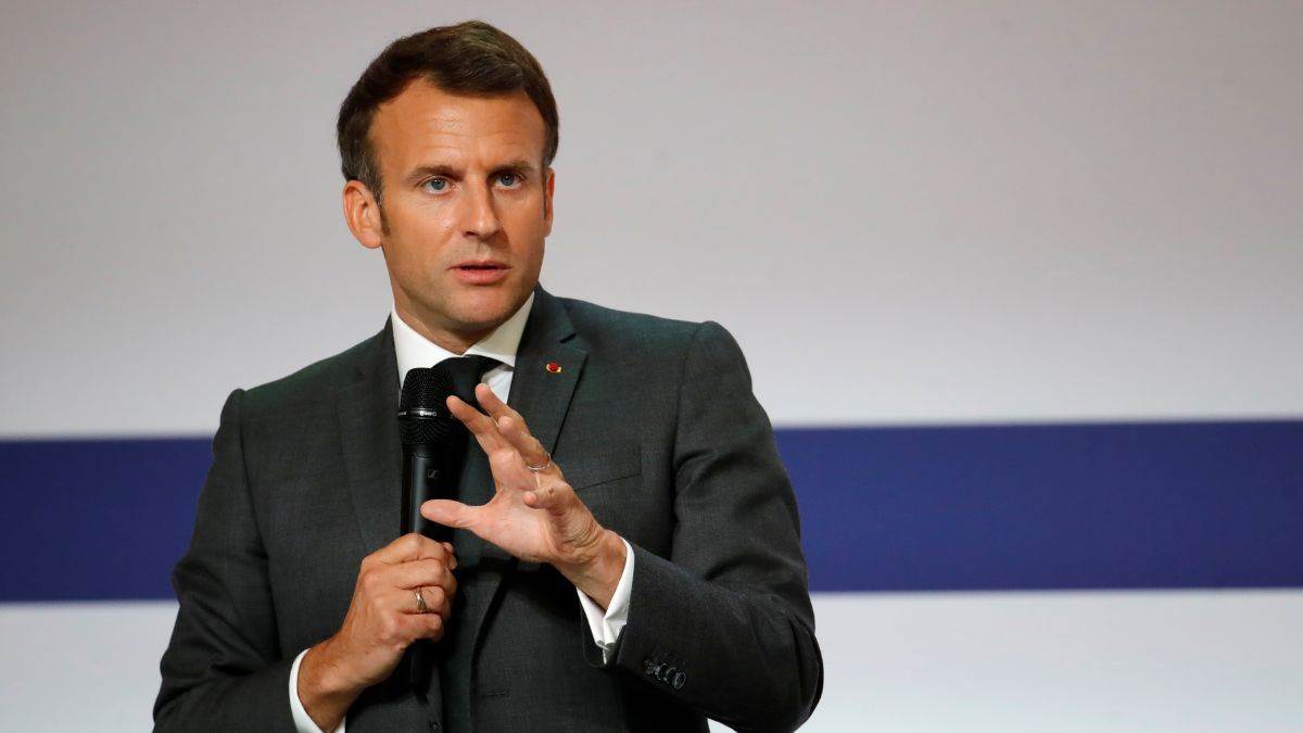 french ambassador hostage president emmanuel macron allegations niger millitary regime