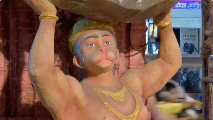 पुणे में बन रहा अयोध्या के राम मंदिर थीम पर पंडाल